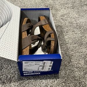BIRKENSTOCK MAYARI SANDALS